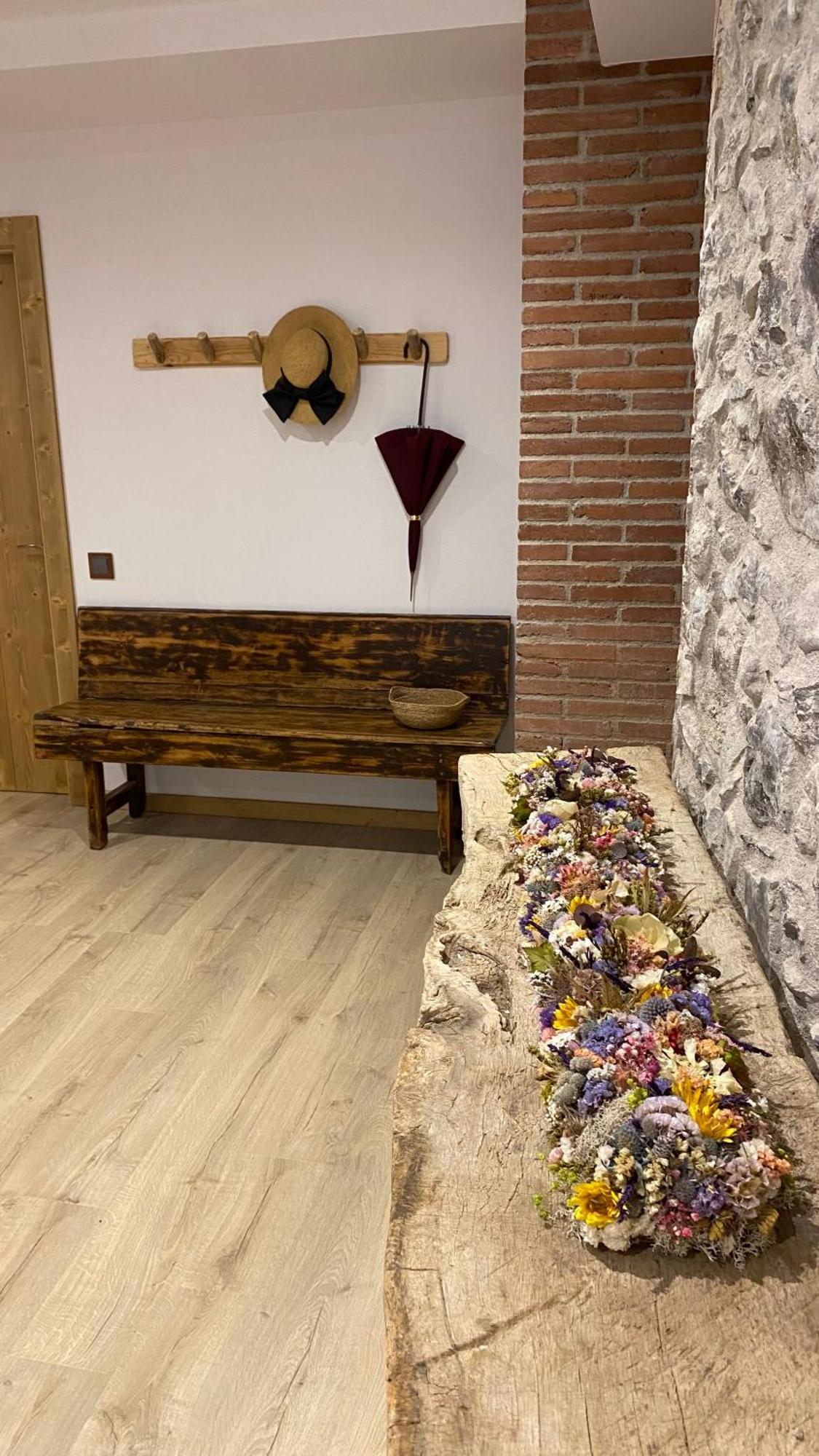 Pis Turistic De 170 M2 A La Placa Porxada De Baga Bagá Exterior foto